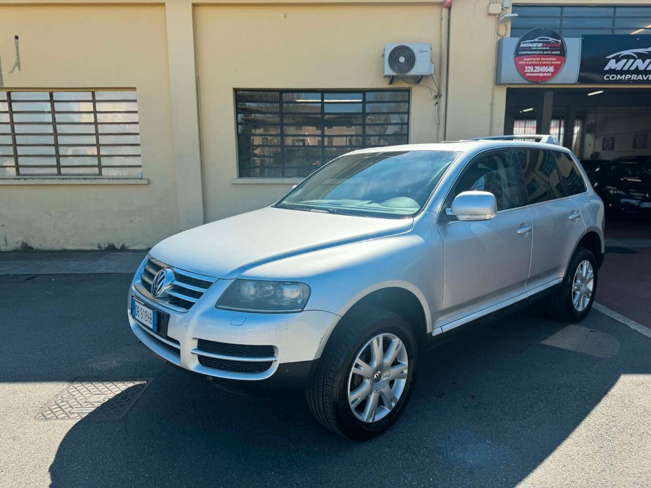 Volkswagen Touareg Anno 2006 3.0 DIESEL V6 INTERNI PELLE