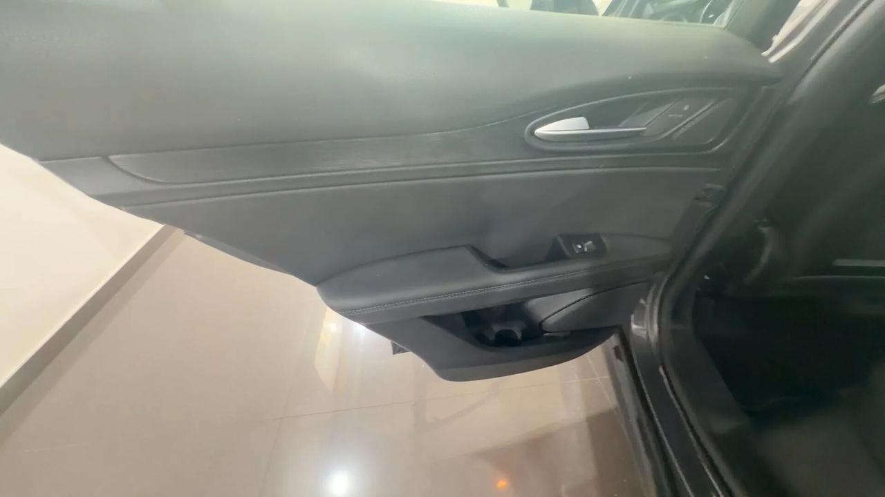 Alfa Romeo Stelvio 2.2 Turbodiesel 210 CV AT8 Q4 Veloce