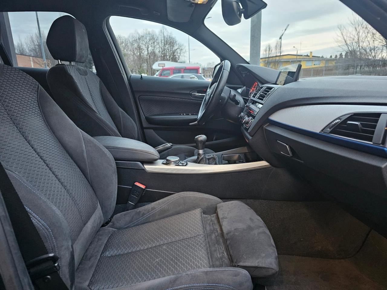Bmw 116d 115cv M-sport*Navi*Bi-Xeno*Pdc*18*Euro6