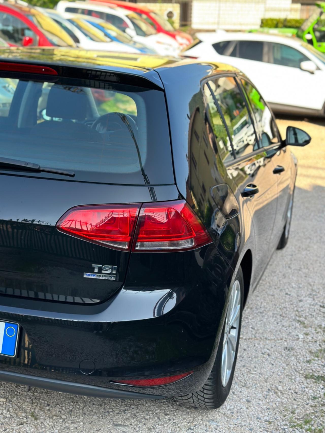 Volkswagen GOLF 1.2 TSI 105 CV CMBT KMCERT UNICOPR