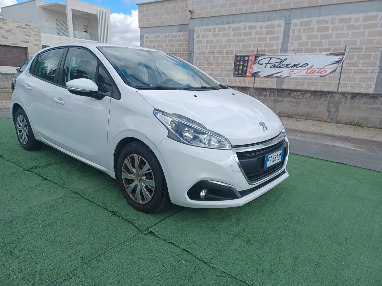 Peugeot 208 BlueHDi 75 5 porte Active