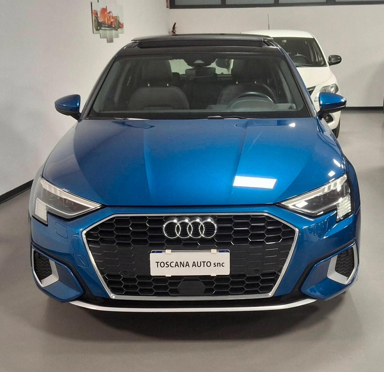 Audi A3 SPB 35 TFSI S tronic line edition tetto panoramico