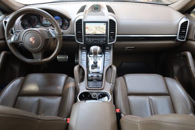 PORSCHE Cayenne 4.0 S Diesel 21" Panorama SOSPENSIONI UniPropietar