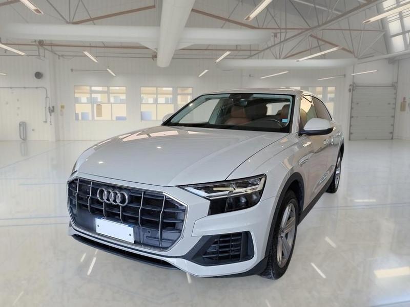 AUDI Q8 50 TDI MHEV 210kW quattro tiptronic