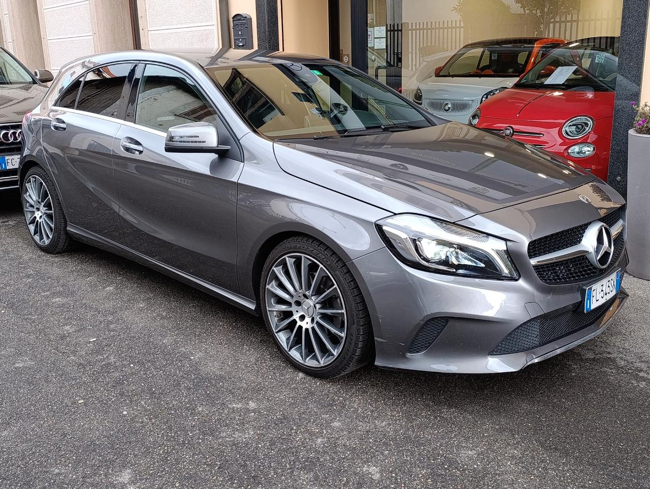 Mercedes-benz A 180 Sport Navi/LED/Telecamera/Cerchi 18