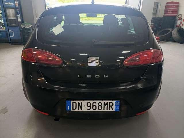 SEAT Leon Leon II 2005 1.6 Style (stylance)