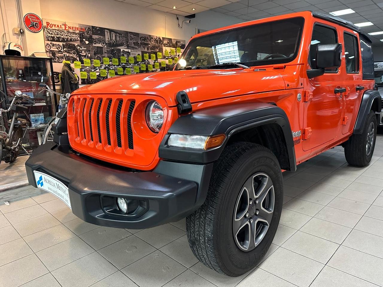 Jeep Wrangler Unlimited 2.2 Mjt II Sport 5 PORTE PARI AL NUOVO PRONTA CONSEGNA