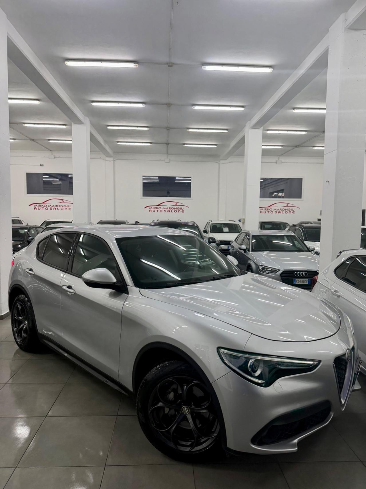 Alfa Romeo Stelvio 2.2 160 CV AT8 RWD FINANZIABILE
