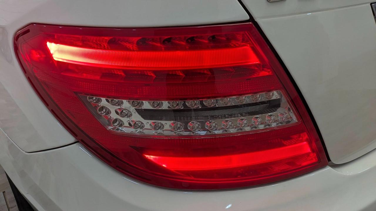 Mercedes-benz C 220 CDI BlueEFFICIENCY Executive