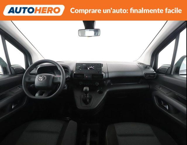 TOYOTA Proace City Verso 1.2 110 CV S&S Short D Lounge
