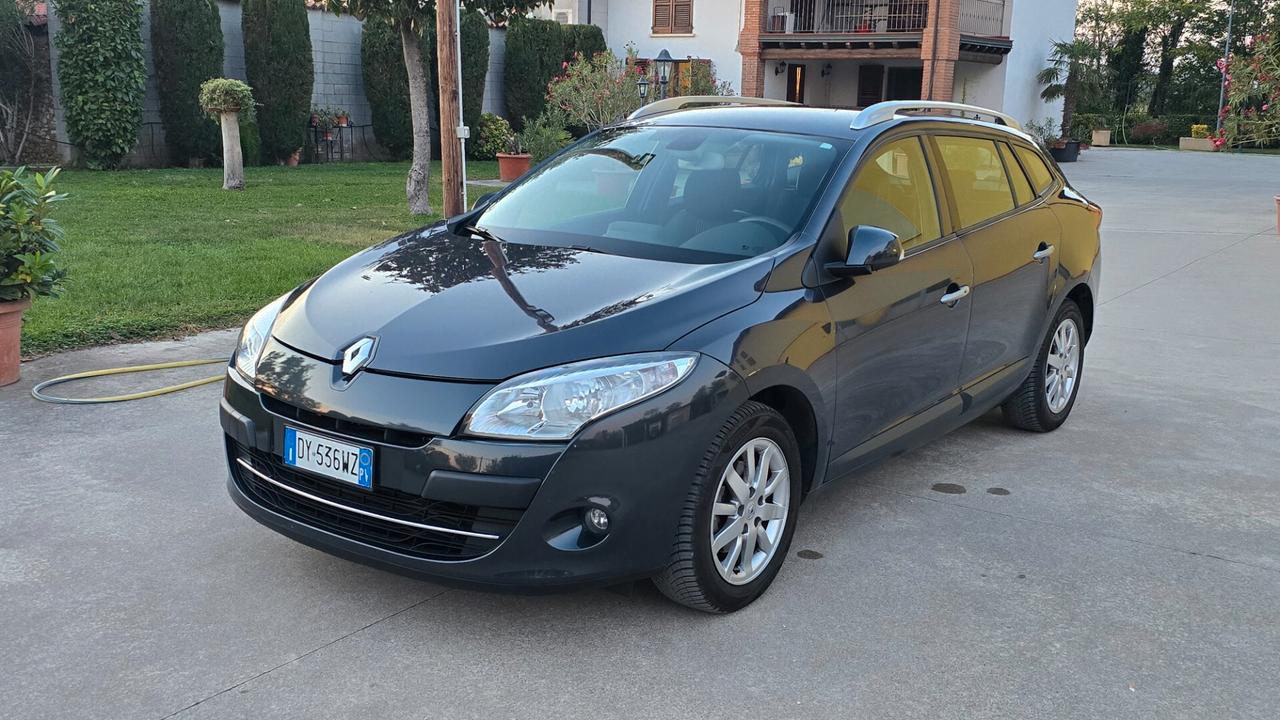 Stupenda Renaul Megane PARI AL NUOVO