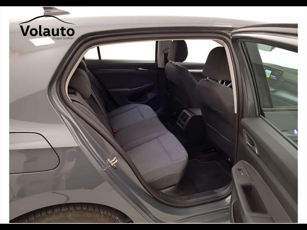 VOLKSWAGEN Golf VIII 2024 - Golf 2.0 tdi Life 115cv