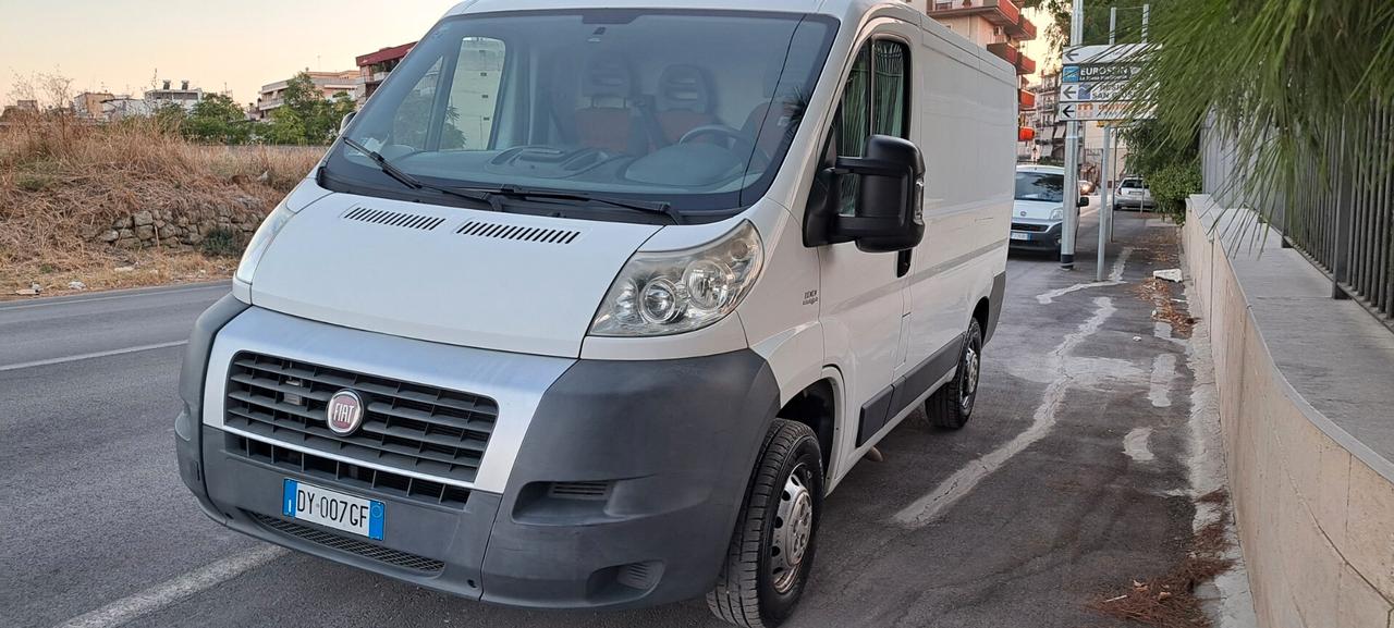 FIAT DUCATO 2.2 GASOLIO -PORTATA 1080 KG-2010