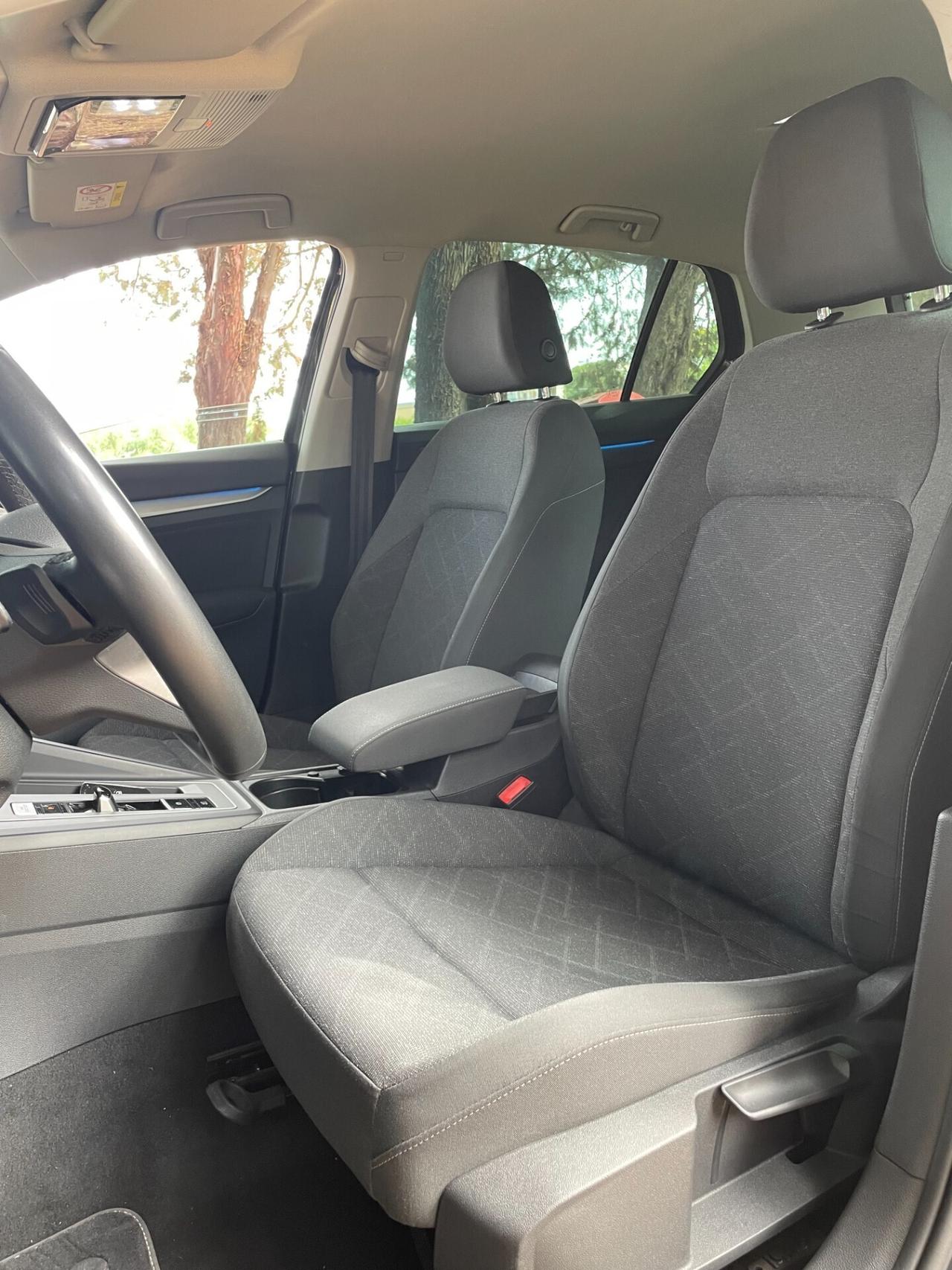 Volkswagen Golf 2.0 TDI 150 CV DSG SCR Style