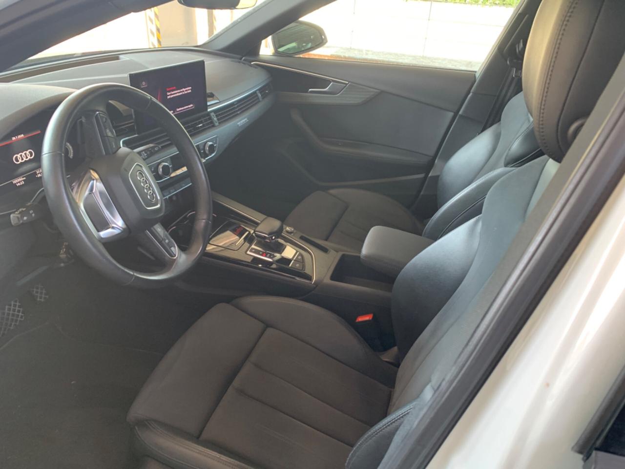 Audi A4 allroad 40 TDI 204 CV S tronic Identity Contrast