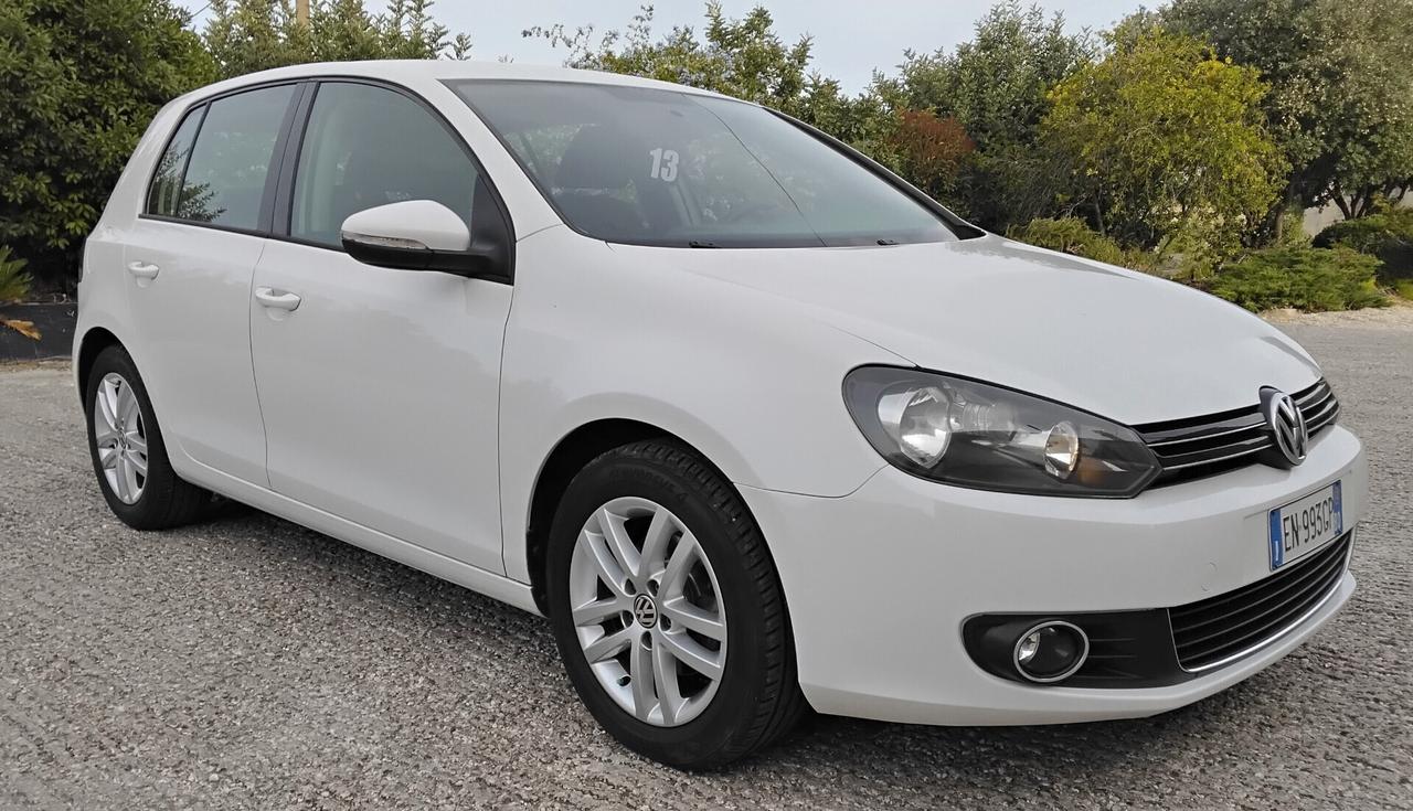 Volkswagen Golf 1.6 TDI DPF 5p. Highline