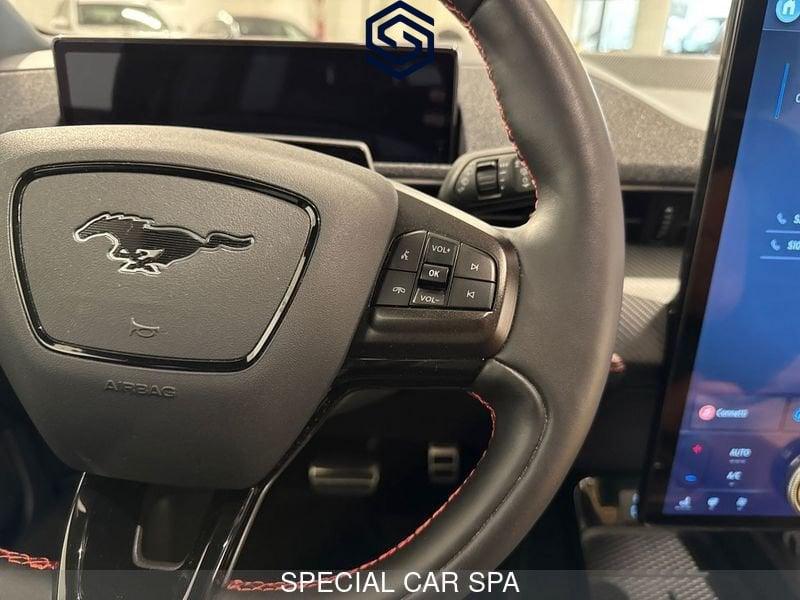 Ford Mustang Mach-E Mustang Mach-E AWD Standard Range 269 CV