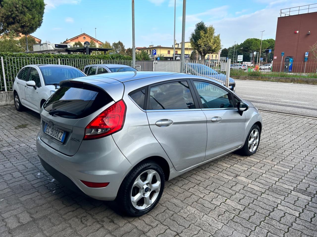 Ford Fiesta 1.6 TDCi 95 CV 5p. Titanium