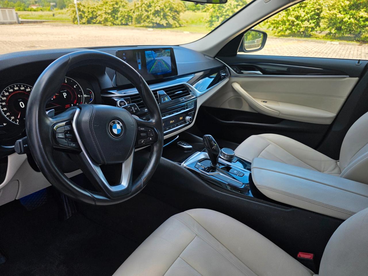 Bmw 520 520d xDrive Touring Luxury
