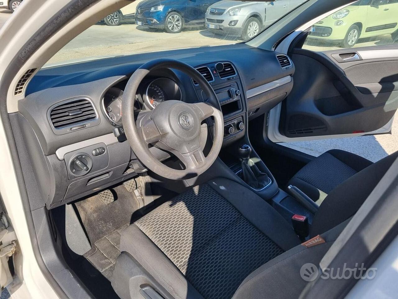 Volkswagen Golf 1.6 TDI DPF 5p. Highline