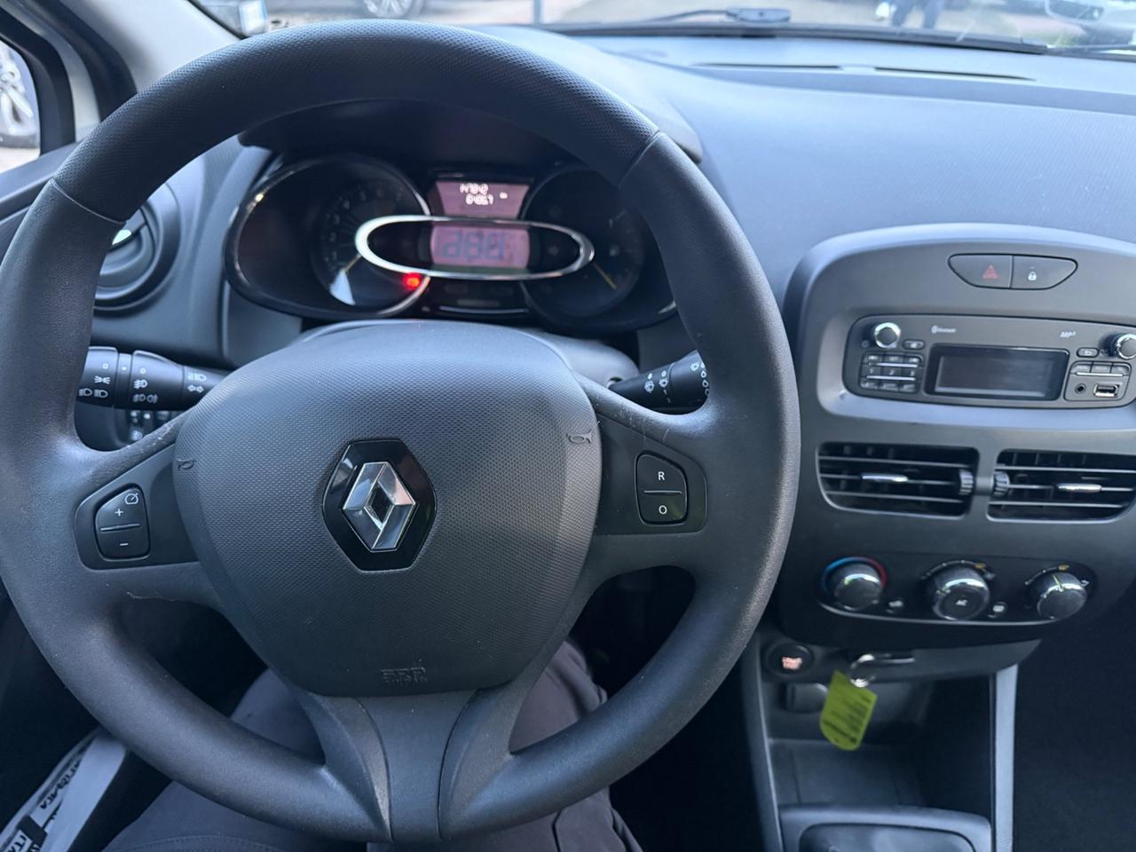 Renault Clio 1.2 75CV 5 porte Km Certificati