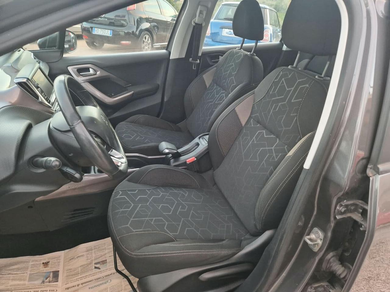 Peugeot 2008 PureTech 82 S&S Allure