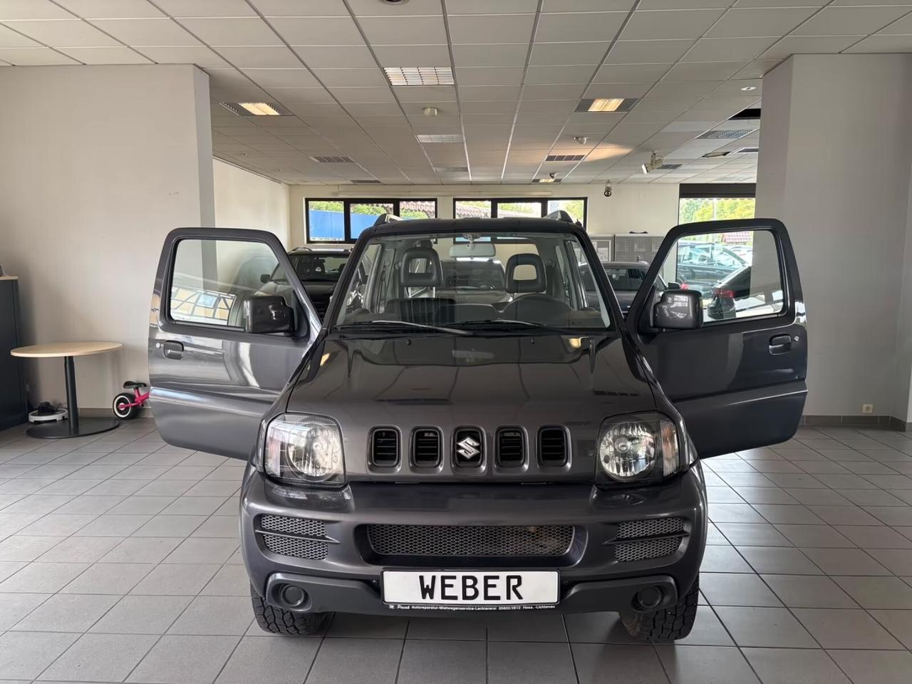 Suzuki Jimny Ranger Limited. Aria condizionata