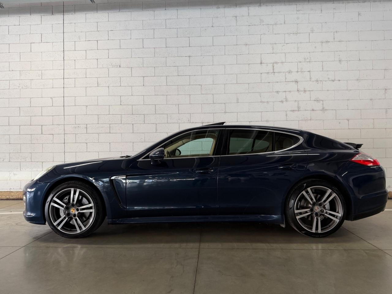 Porsche Panamera 4.8 4S