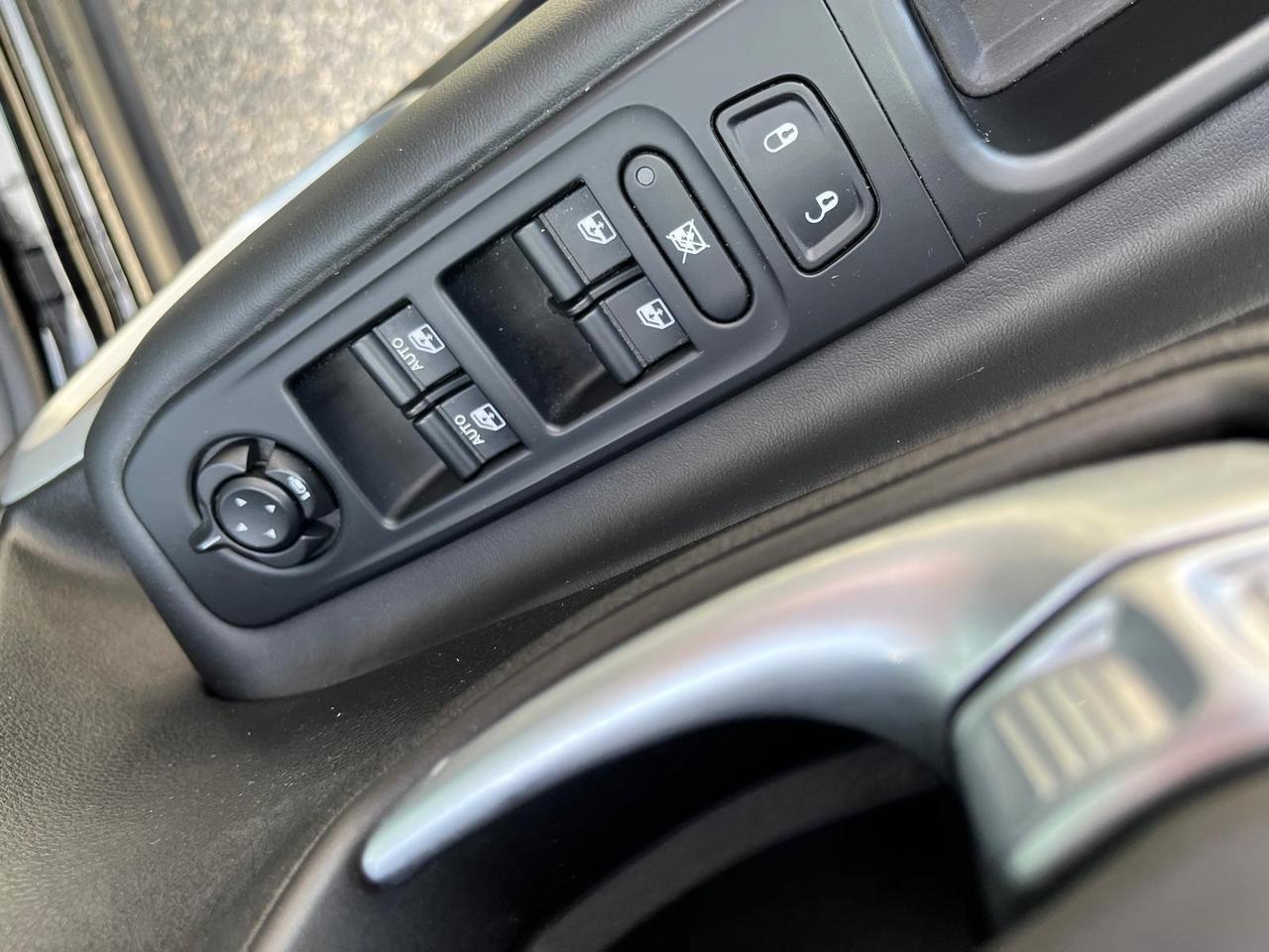 Jeep renegade 1.6 mjt-t.apr-full-2017