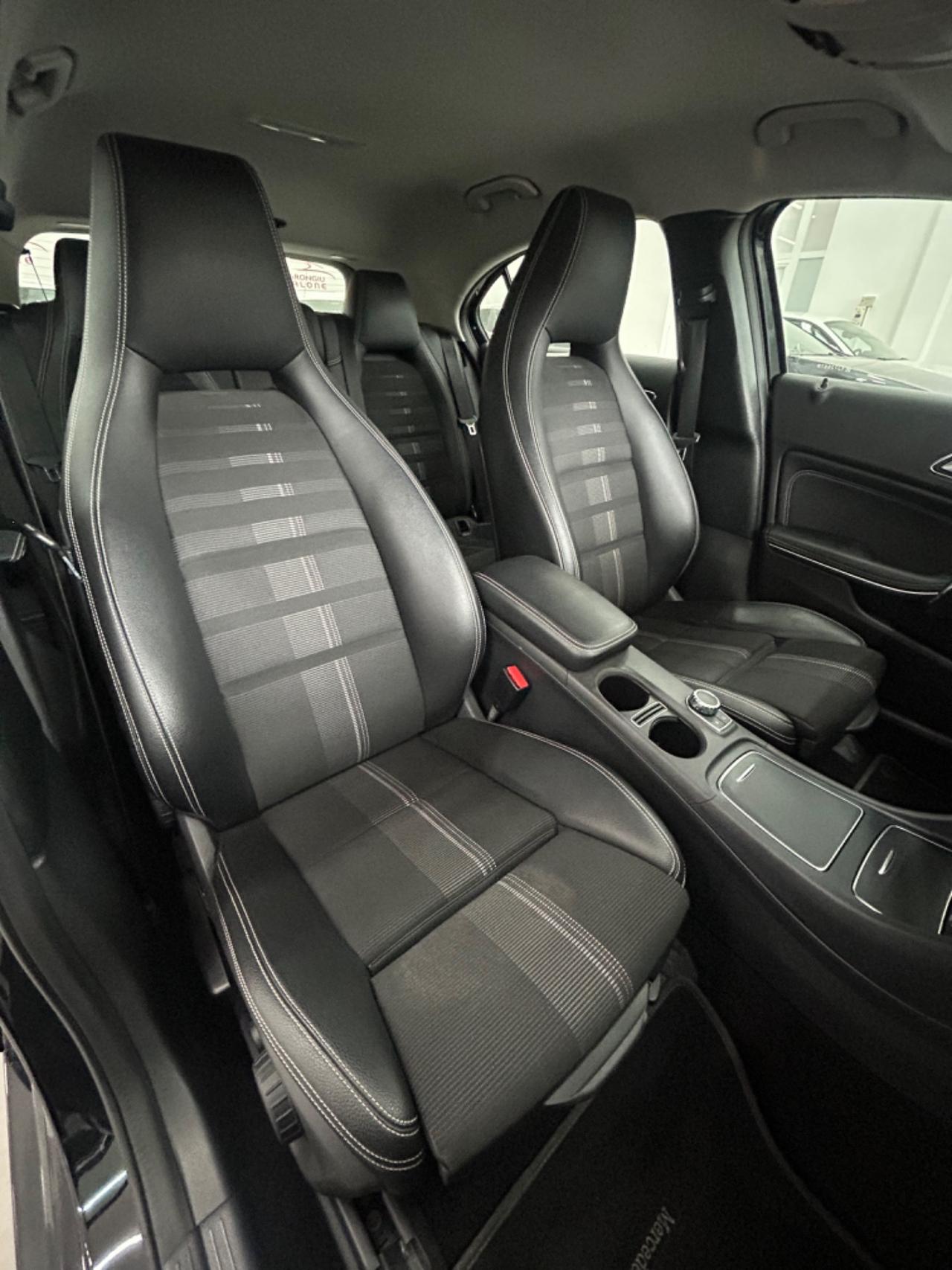 Mercedes CLASSE A Sport 2018 finanziabile