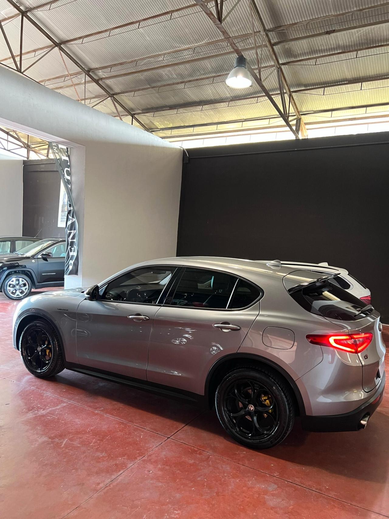 Alfa Romeo Stelvio ALFA ROMEO STELVIO 2.2 Turbodiesel 180 CV