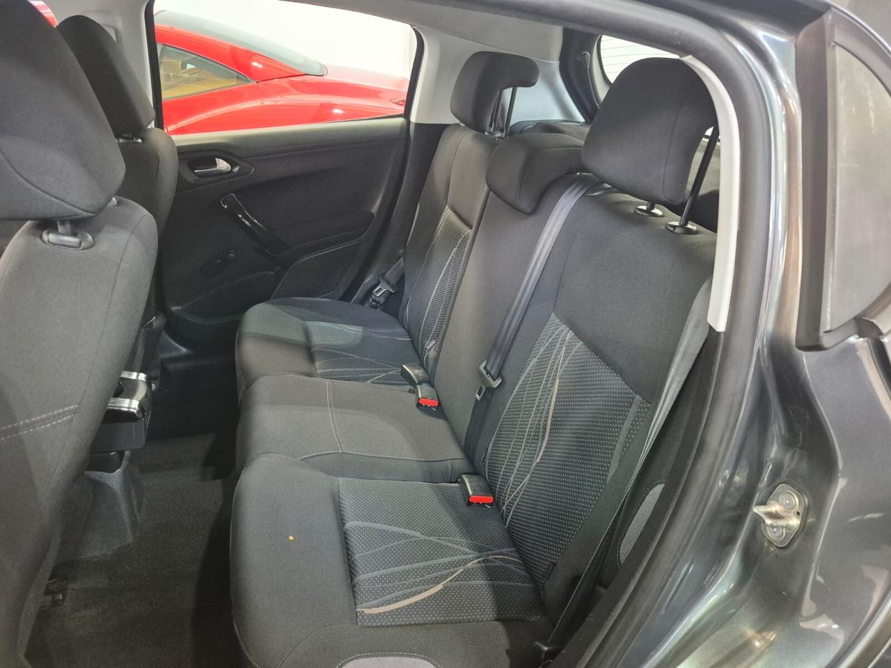 Peugeot 208 1.4 VTi 95 METANO