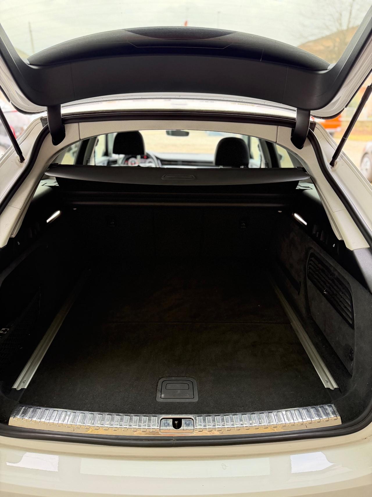 Audi A6 40 2.0 TDI quattro ultra S tronic Business Design