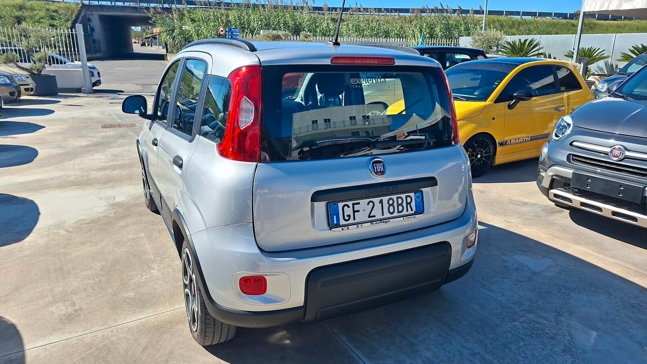 Fiat Panda 1.2 GPL di serie Trekking 2021