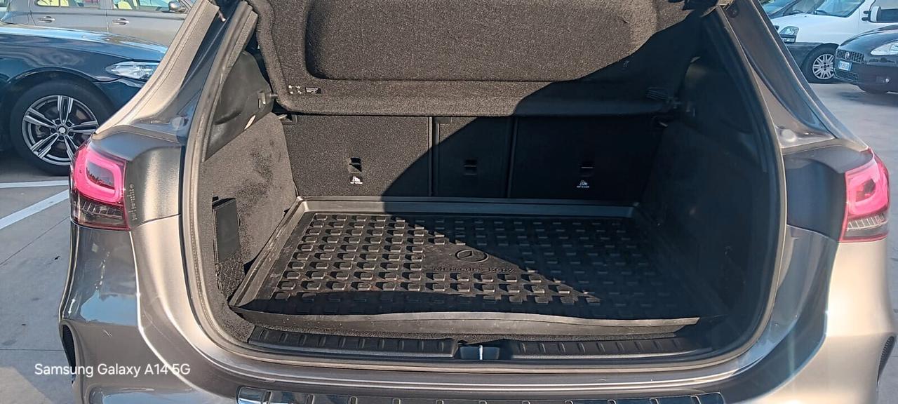 Mercedes-benz GLA 180 d Automatic Premium