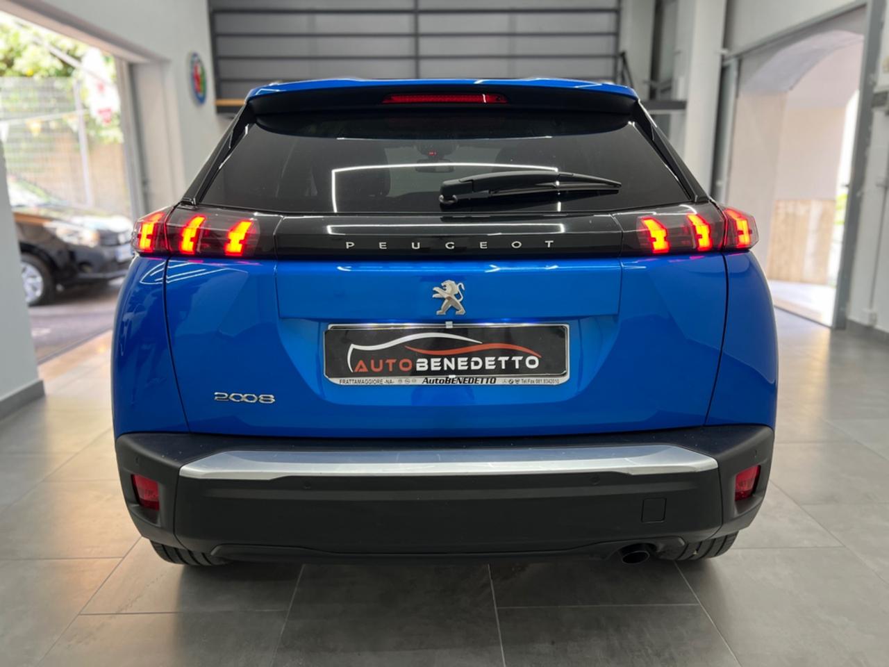 Peugeot 2008 PureTech 100 S&S Allure 2021