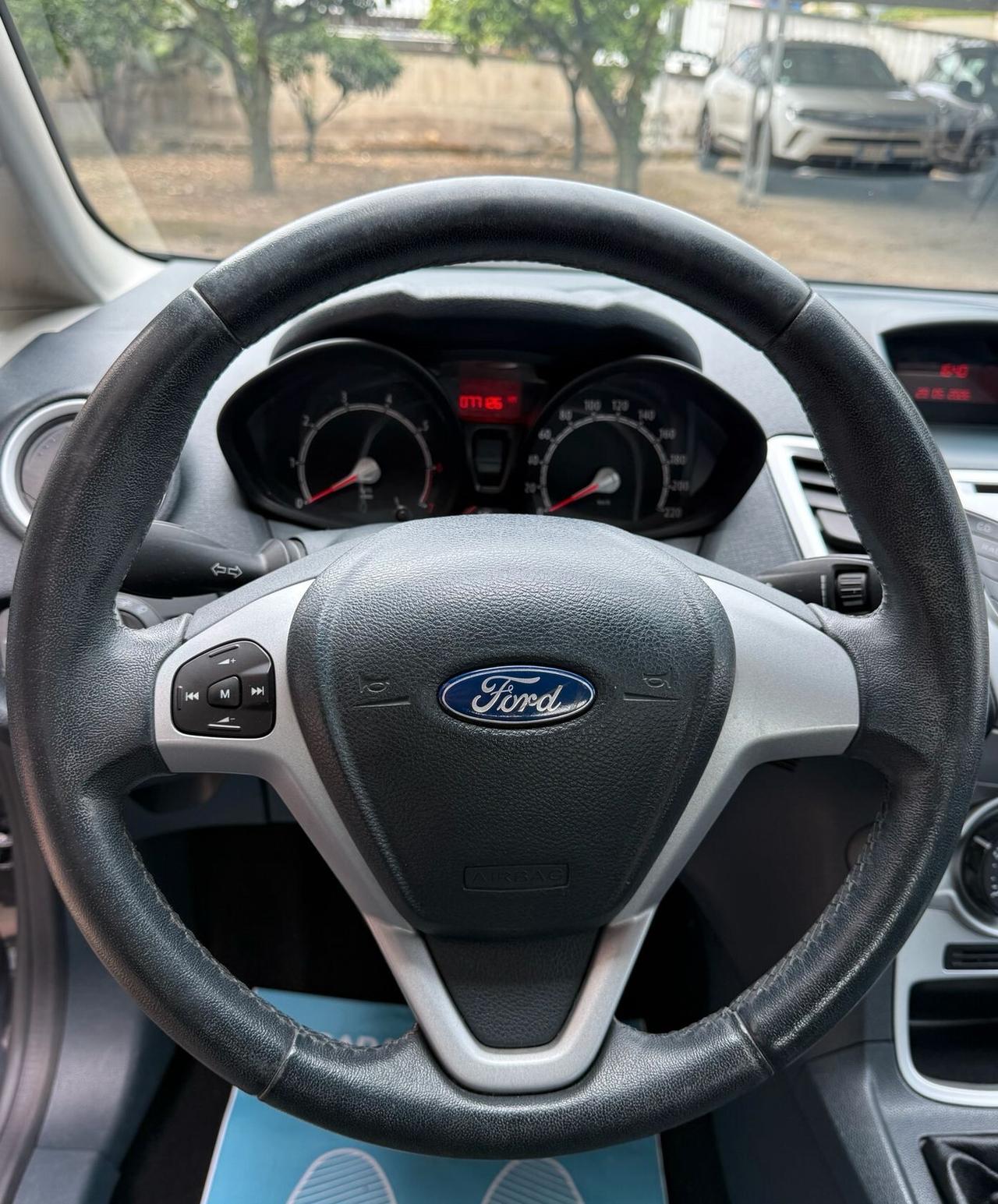 Ford Fiesta Ikon 1.2 16V Business