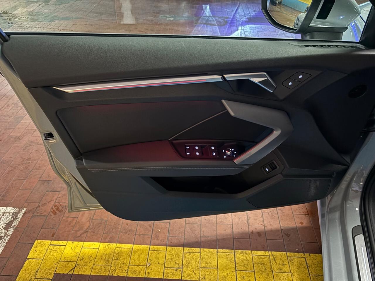 Audi A3 Sedan 35 TFSI S tronic line edition