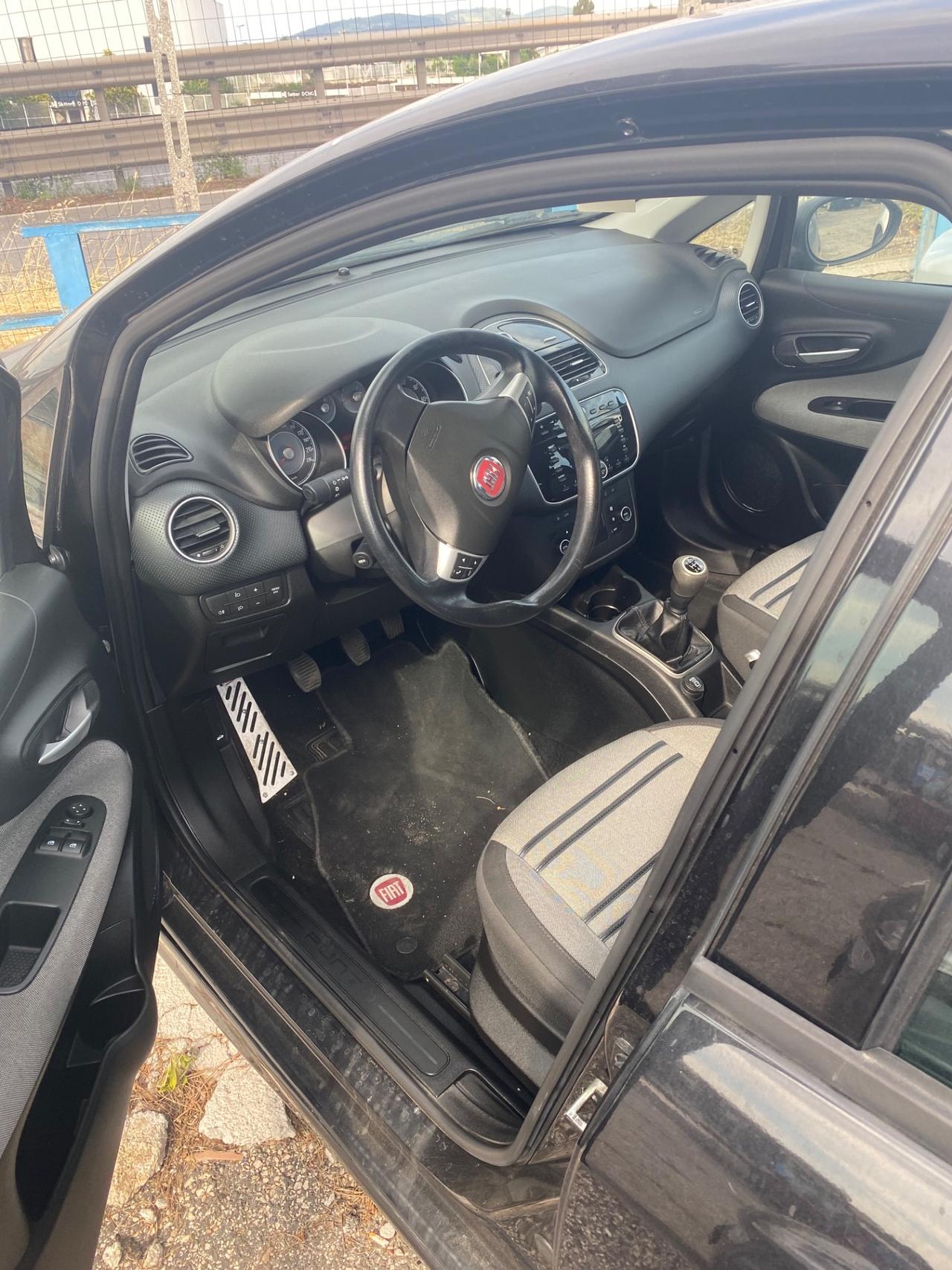 Fiat Punto Evo dynamivnepatentati