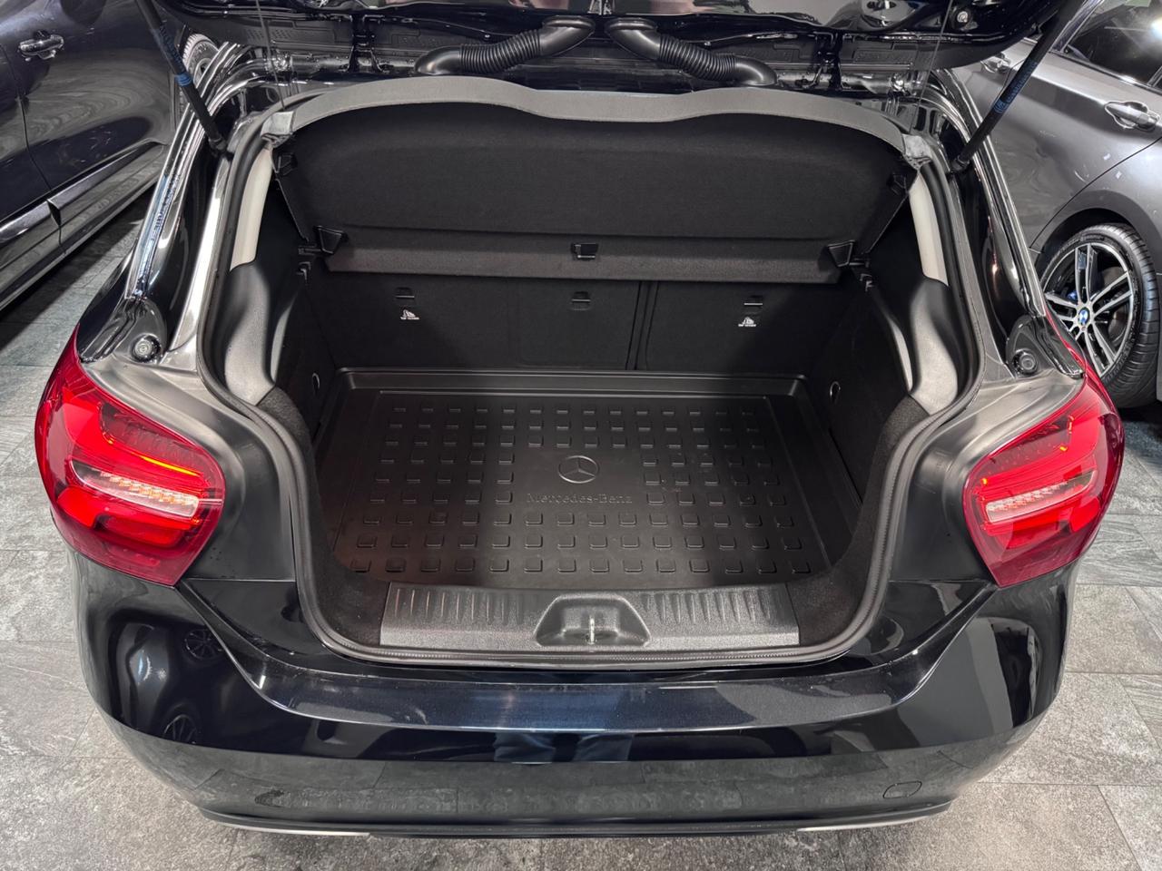 Mercedes-benz A 200 d 136 Cv 4 MATIC Sport