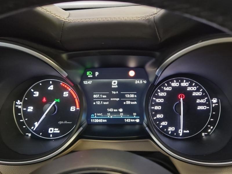 ALFA ROMEO STELVIO 2.2 TD 210CV 6C Villa D'Este AT8 Q4