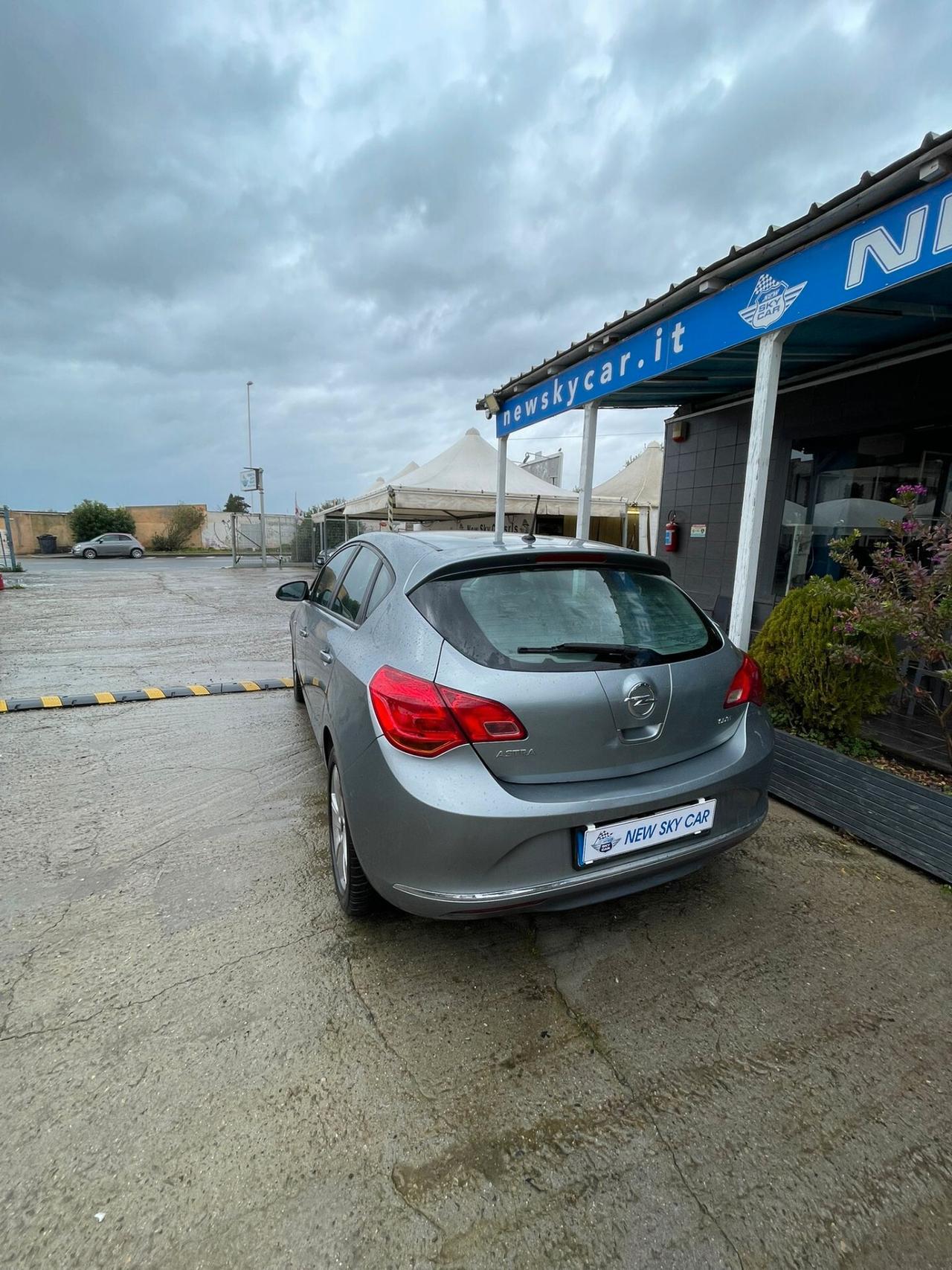 Opel Astra 1.7 CDTI 110CV 5 porte Cosmo