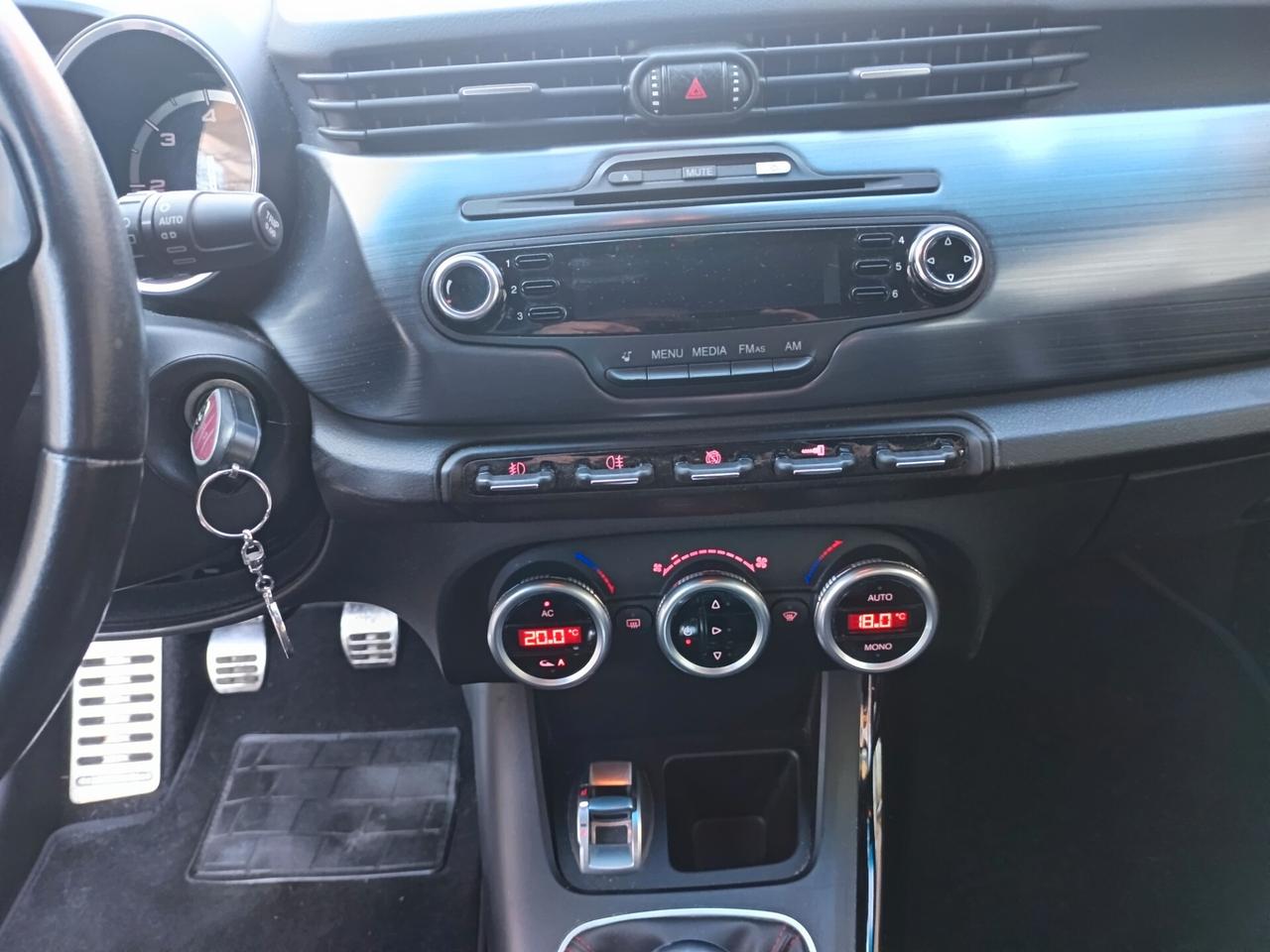 Alfa Romeo Giulietta 2.0 JTDm-2 170 CV Distinctive