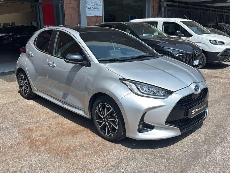 Toyota Yaris Hybrid Lounge MY21