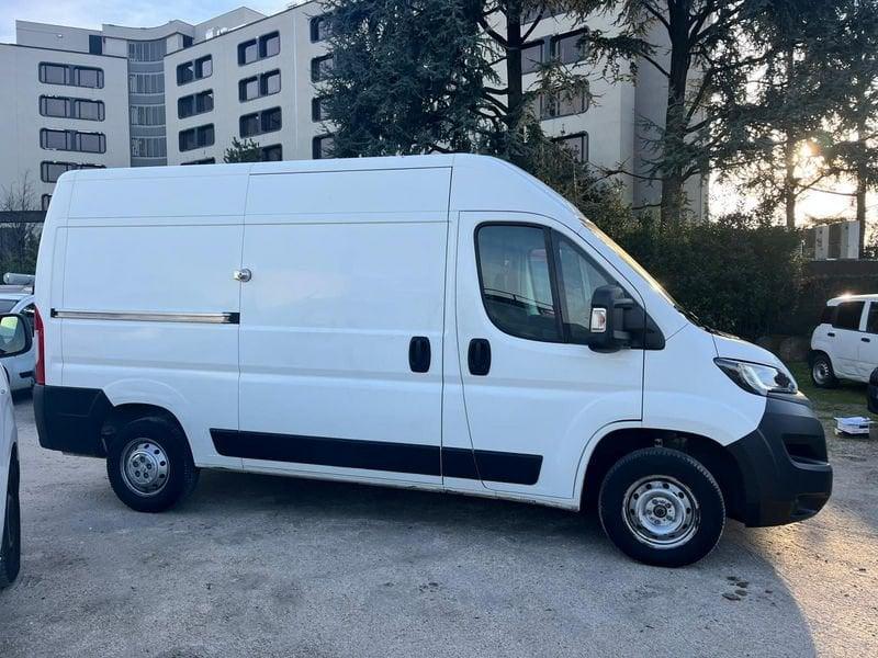 Peugeot Boxer 333 2.2 BlueHDi 120 S&S L2H2 (IVA ESCL.)