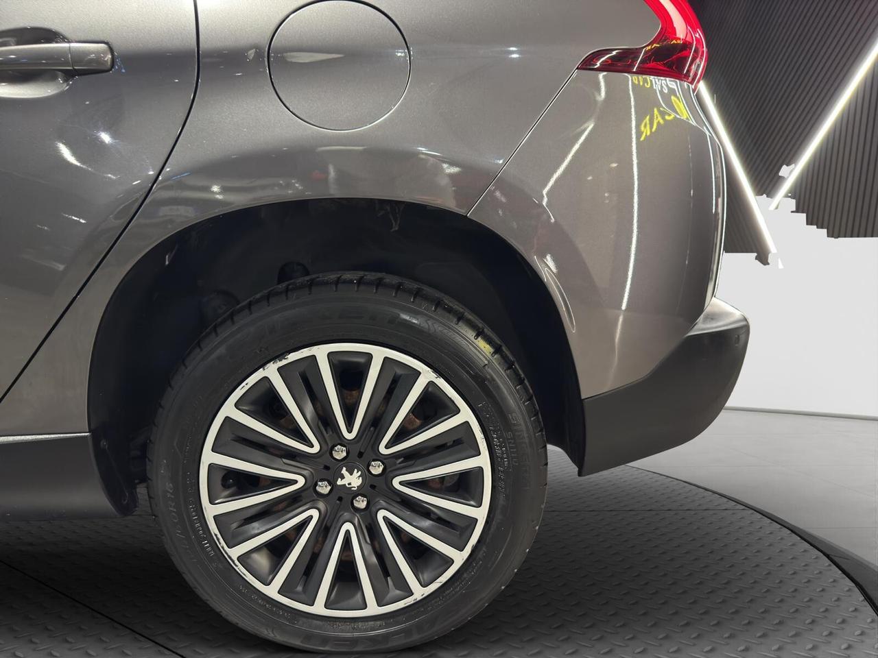 Peugeot 2008 1.6 bluehdi 100cv Allure 2018