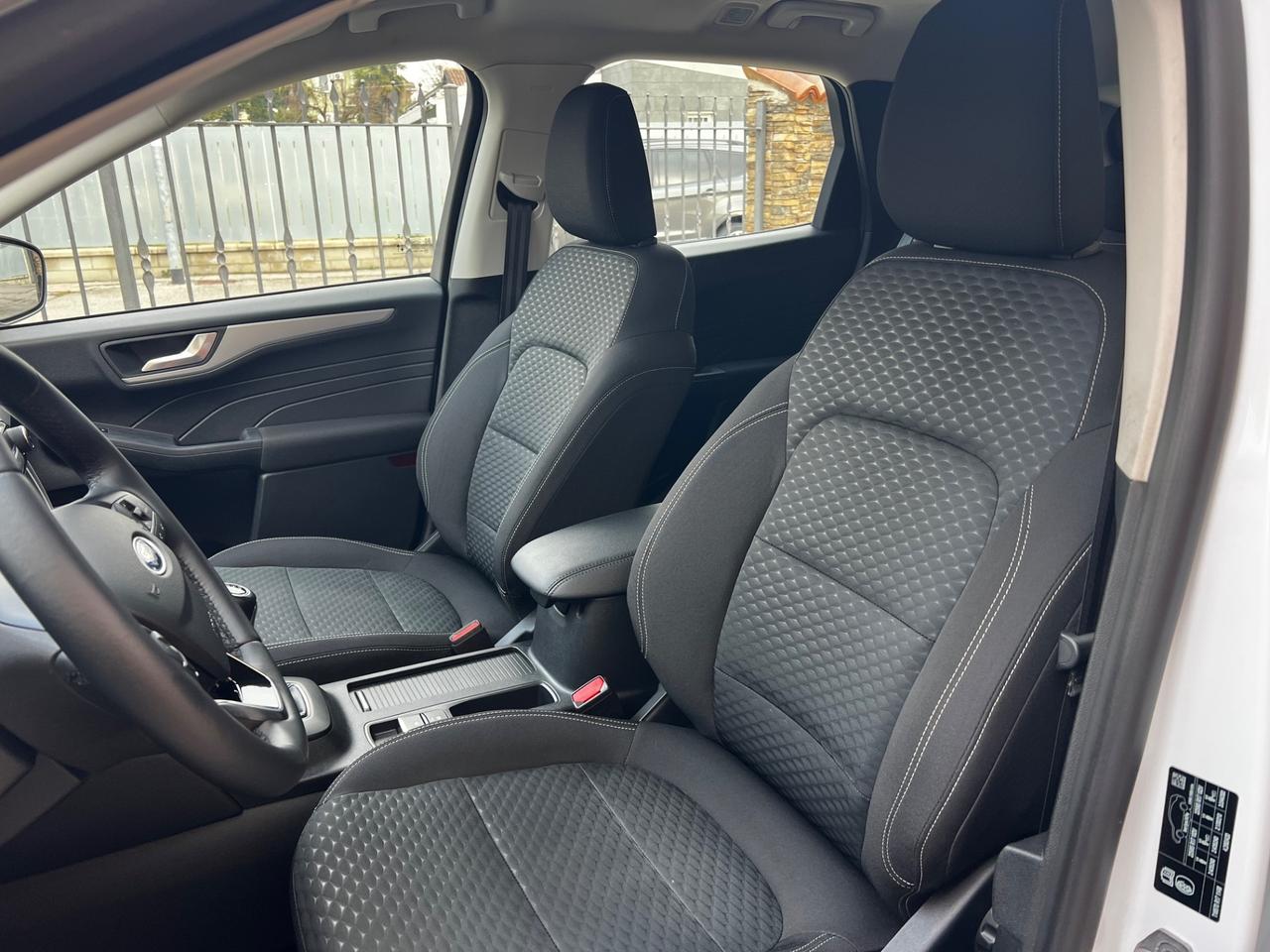 Ford Kuga 1.5 EcoBoost 120 CV 2WD Connect