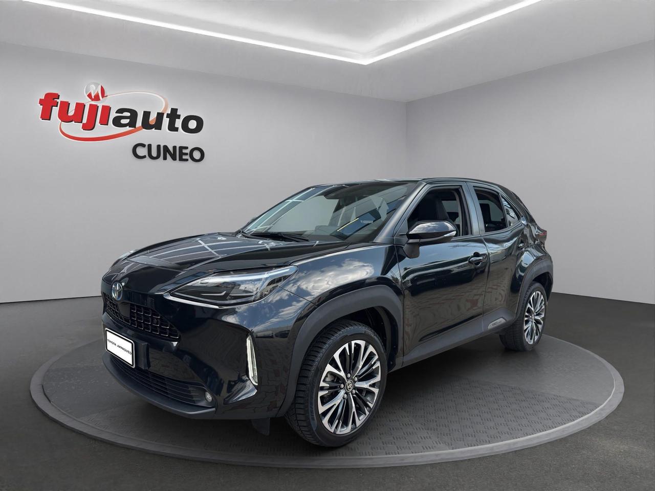 Toyota Yaris Cross 1.5h Lounge fwd 116cv e-cvt