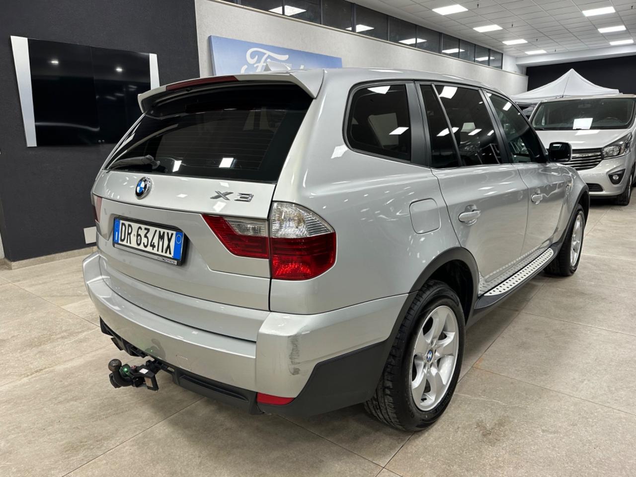 Bmw X3 xDrive20d gancio traino 2009