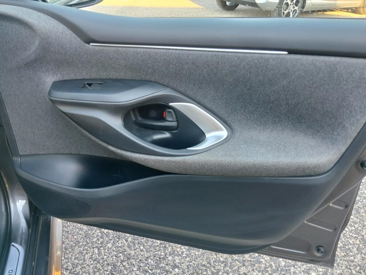 Toyota Yaris 1.5 Hybrid 5P Lounge - 2020